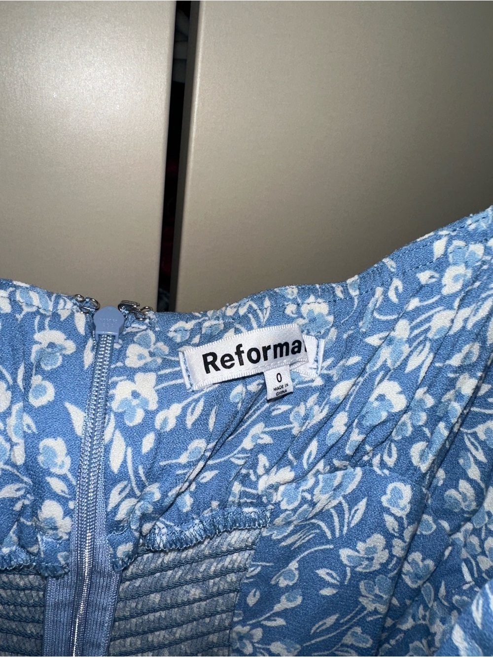 Reformation Felix Blue Floral Print Tie-Front Mini Sundress Size 0 - Picture 6 of 8